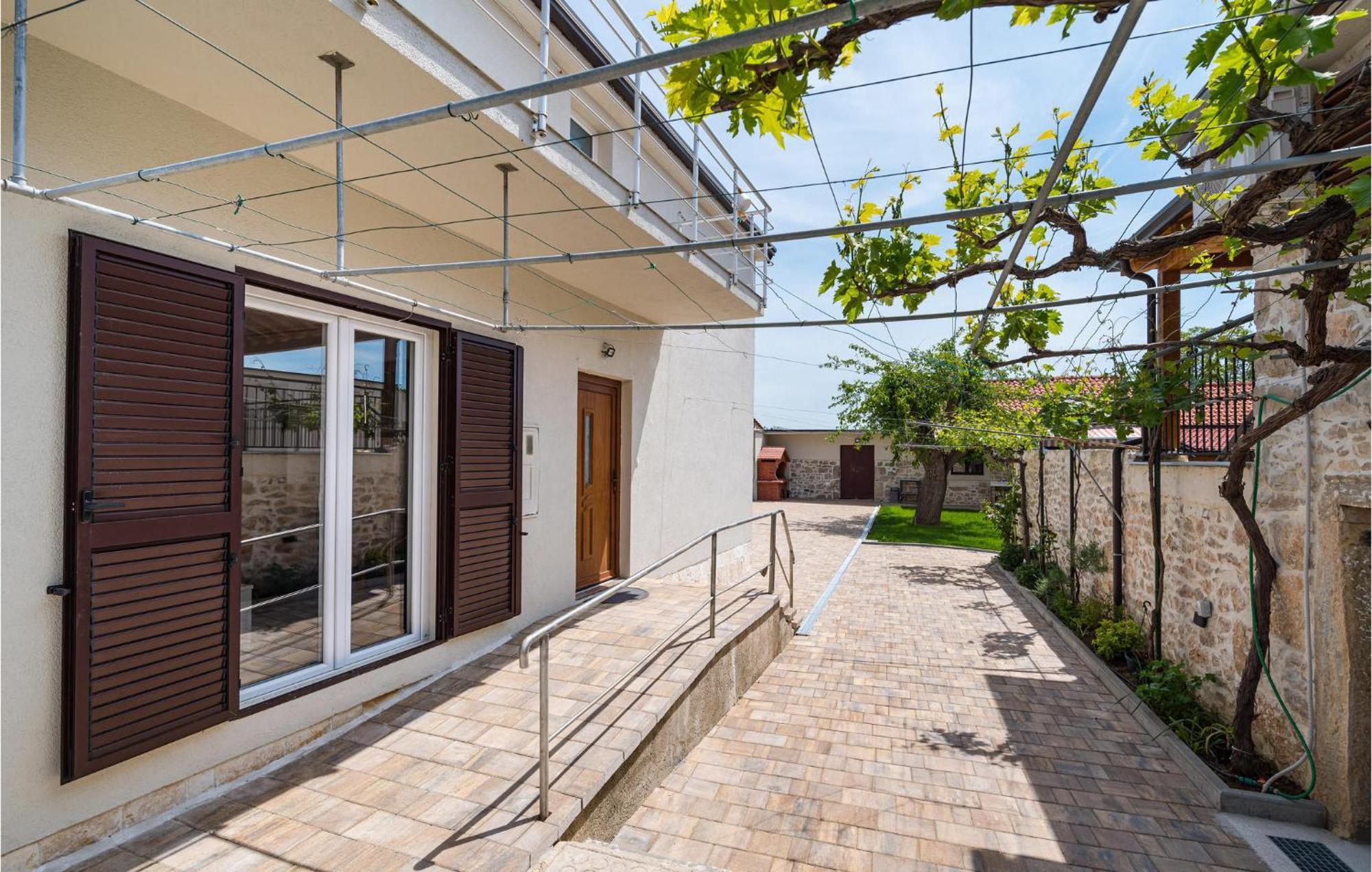 Pet Friendly Home In Murvica With Kitchen Екстериор снимка