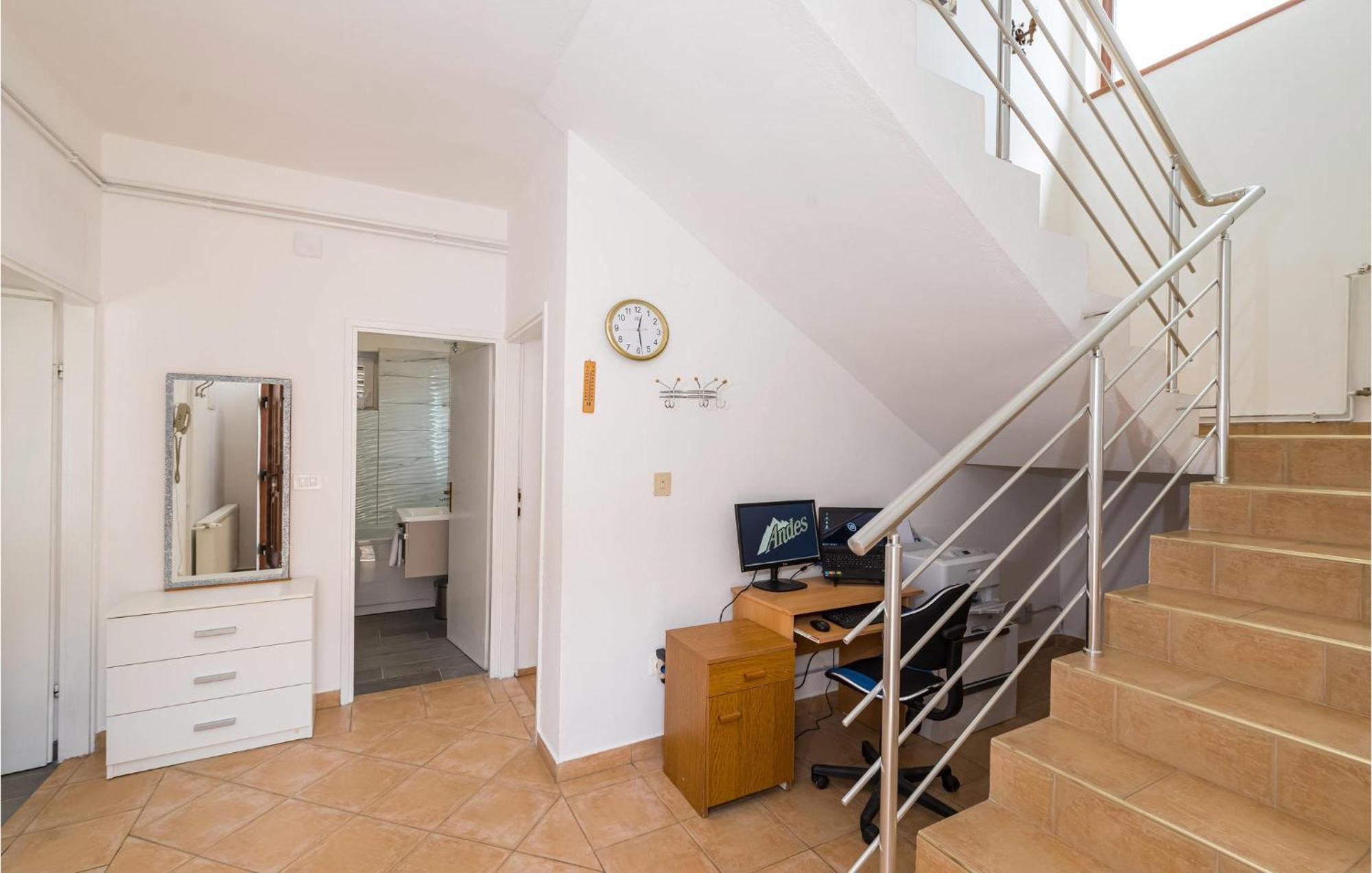 Pet Friendly Home In Murvica With Kitchen Екстериор снимка